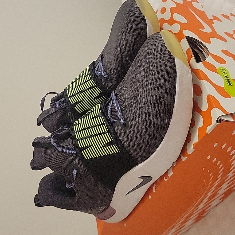 Nike Women's Gray Slip-On Sneakers with Neon Yellow Strap